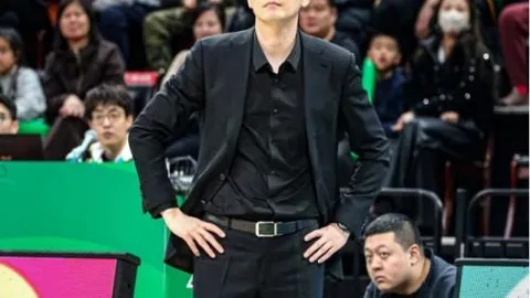 中超积分榜突变：申花逆袭，山东力保局面，国安成都战平